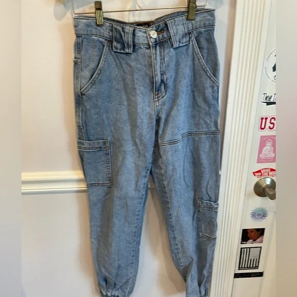 BDG jogger style medium wash - Picture 2 of 7